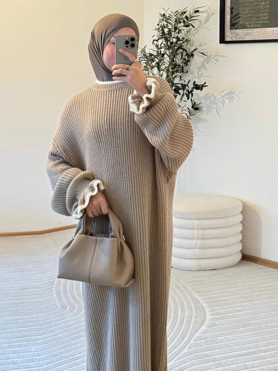 Winter Clothing Dubai - Muzułmańskie kobiety zimowe Dubaj Abaja z
