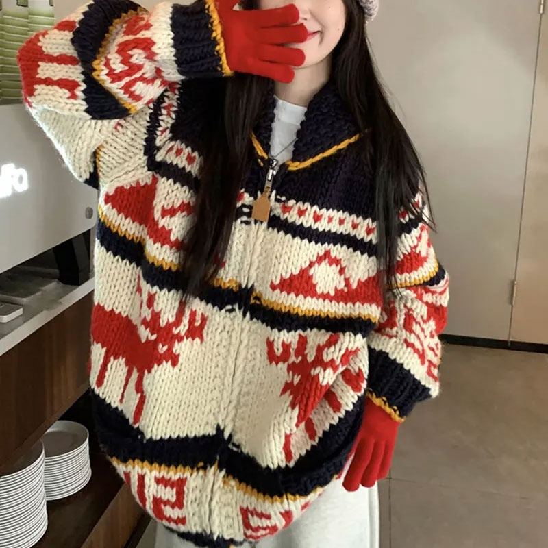 Świąteczny sweter damski z dzi – Winter Clothing Colors recenzja i cena