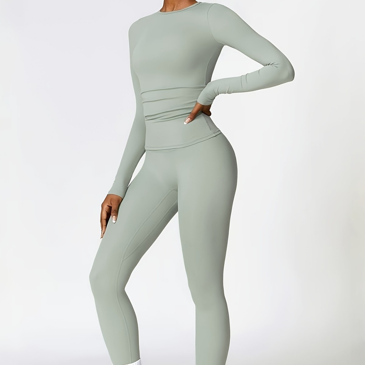 Obcisły strój do jogi, wyszczu – Winter Clothing recenzja i cena
