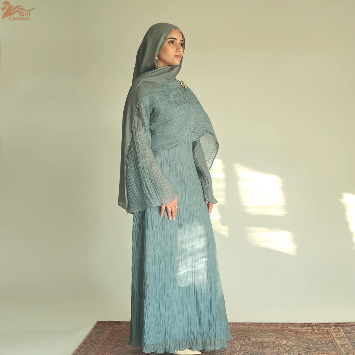 Sukienka długa z plisowanej tk – Winter Clothing Dubai recenzja i cena